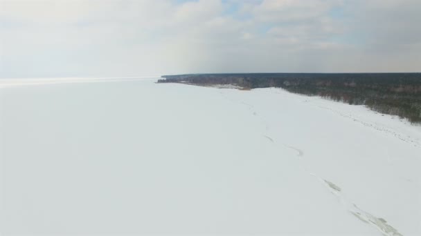 Aérea Volar Sobre Lago Mar Congelado Invierno — Vídeos de Stock