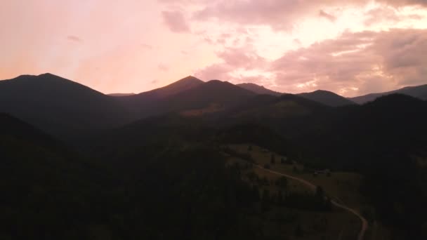 Aerial Mountain Landscape Panorama Peaks Pink Sunset Sky — 图库视频影像