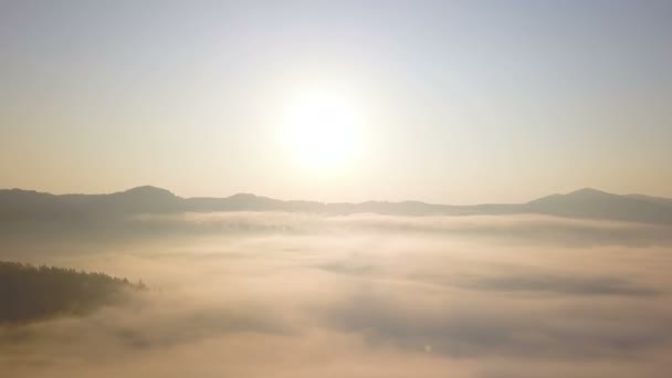 Aerial Vola Sopra Alba Tramonto Nuvole Rosse Sole Sul Cielo — Video Stock