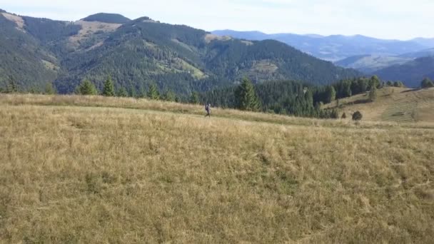 Aerial Man Backpacker Tourist Ridge Autumn Mountain Hill Outdoor Time — Stock Video