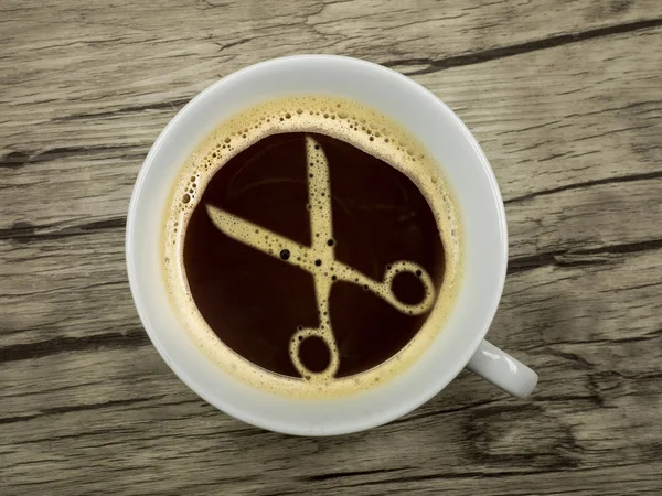Kostenloser Kaffee beim Friseur — Stockfoto