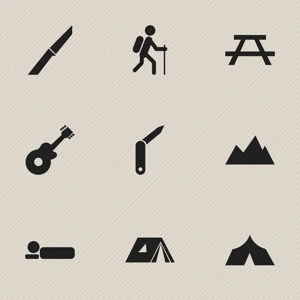 Set de 9 iconos de camping editables. Incluye símbolos tales como corchete-cuchillo, rollo de cama, escritorio y más. Puede ser utilizado para el diseño de la tela, móvil, interfaz de usuario e infografía . — Vector de stock