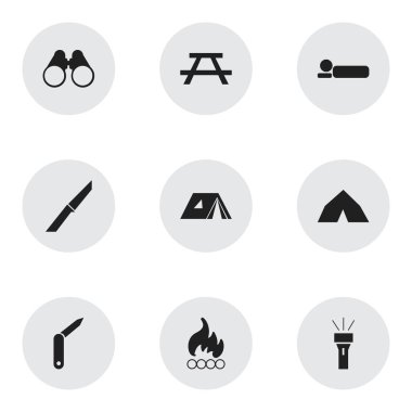 9 düzenlenebilir gezi simgeler kümesi. Fener, alan gözlük, sırt yatağı ve daha fazlası gibi simgeler içerir. Web, mobil, UI ve Infographic tasarımı için kullanılabilir.