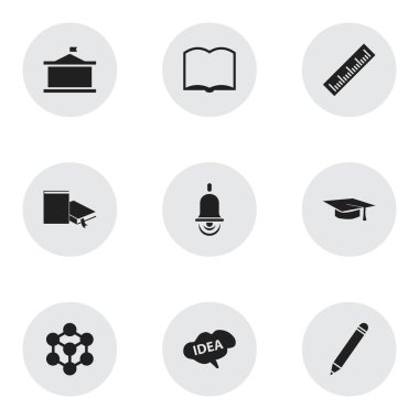 9 düzenlenebilir mezuniyet simgeler kümesi. Zihin, yer imi, mezuniyet şapka ve daha fazlası gibi simgeler içerir. Web, mobil, UI ve Infographic tasarımı için kullanılabilir.