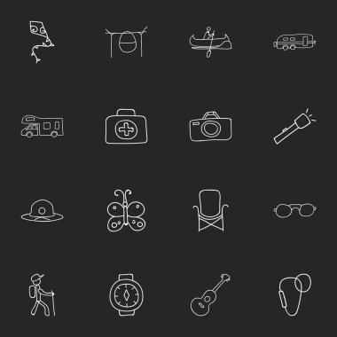 16 düzenlenebilir seyahat simgeler kümesi. Güzellik böcek, uzun yürüyüşe çıkan kimse, uçan oyuncak ve daha fazla gibi simgeler içerir. Web, mobil, UI ve Infographic tasarımı için kullanılabilir.