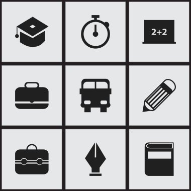 9 düzenlenebilir eğitim simgeler kümesi. Portföy, taşıma aracı, yazı tahtası ve daha fazlası gibi simgeler içerir. Web, mobil, UI ve Infographic tasarımı için kullanılabilir.