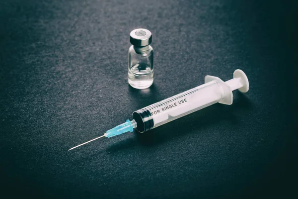 Single use Medical syringe — Stock Photo, Image