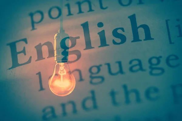 Lampadina e parola inglese — Foto Stock