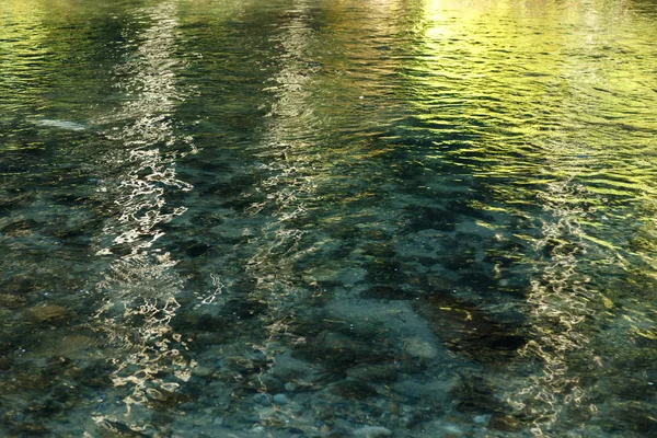 Río Agua Naturaleza Verde Ola Para Fondo —  Fotos de Stock