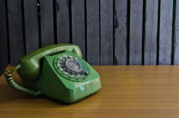 오래 된 전화 오래 된 전화 — 스톡 사진