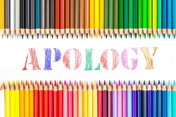 Рисунок с извинениями цветом карандашей — стоковое фото