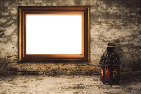 Estilo lanterna iluminado árabe ou Marrocos com moldura de madeira — Fotografia de Stock
