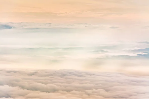 Niebla de la mañana, mar de mis o nube —  Fotos de Stock