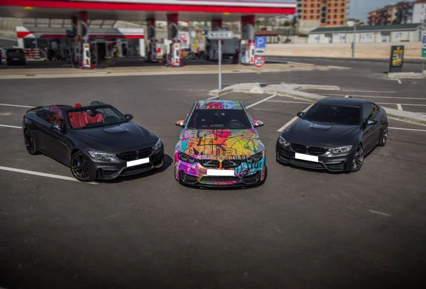 Autotuned cars parking in the gas station — Stock Photo, Image