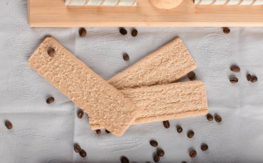 Kahve çekirdekli sağlıklı ekmek diyeti krakerleri