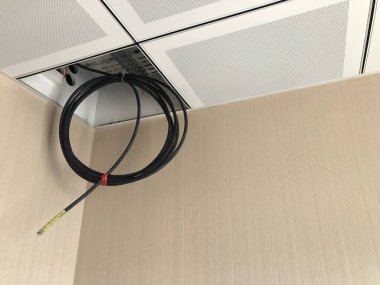 Sahte tavanlar ya da askıya alınmış tavanlar..