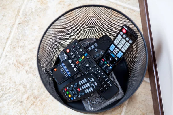 Group remote controls are in trash
