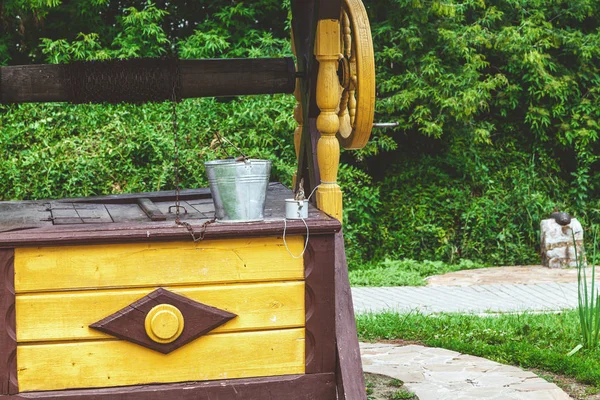 Mooie houten handelen goed — Stockfoto