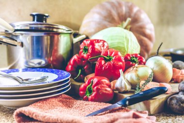 Sebze tabak ve Tencere Seti