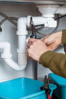 Mutfak taşma beyinameliyatı closeup tamiri