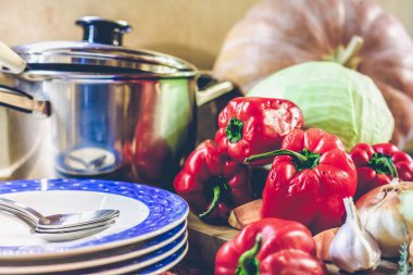 Sebze tabak ve Tencere Seti