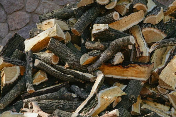 Brandhout van verschillende vormen — Stockfoto