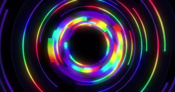 要旨機械的な動きで動く虹色のスライスリングのシームレスなループ 柔らかい輝き イントロ バナー ロゴのための8Kモーショングラフィックスの背景 — ストック動画