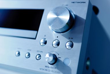Güçlü amplifikatör Cd çalar paneli