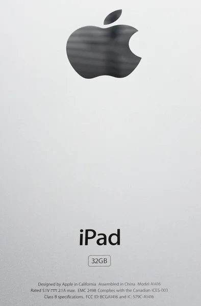 Nuevo Apple iPad 3 plateado con pantalla Retina — Foto de Stock