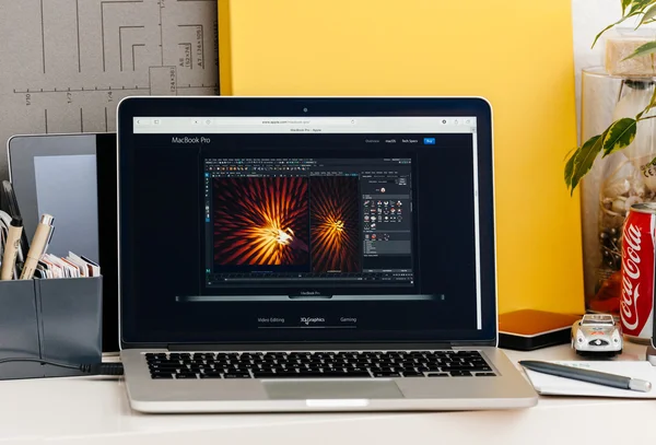 Yeni Macbook Pro retina dokunmatik Bar