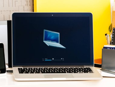 Eski ibook, Macbook Pro, Powerbook dizüstü bilgisayarlar Apple retrospektif