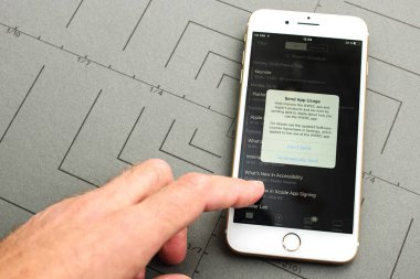 Yeni iphone 7 Plus ekran app kullanım izni dokunmadan el ile 