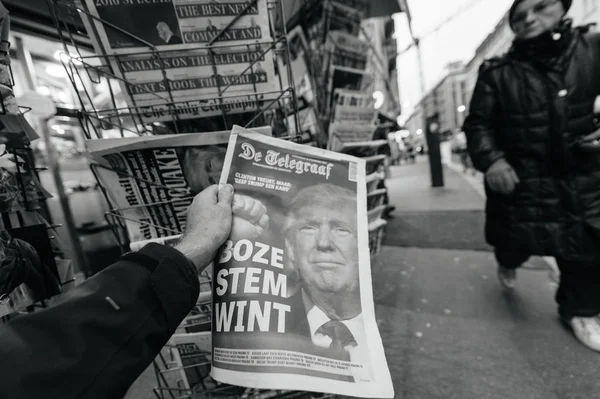 De Telegraaf Donald Trump nuevo presidente de EE.UU. — Foto de Stock
