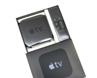 Apple Tv medya aygıtı üzerinde beyaz izole