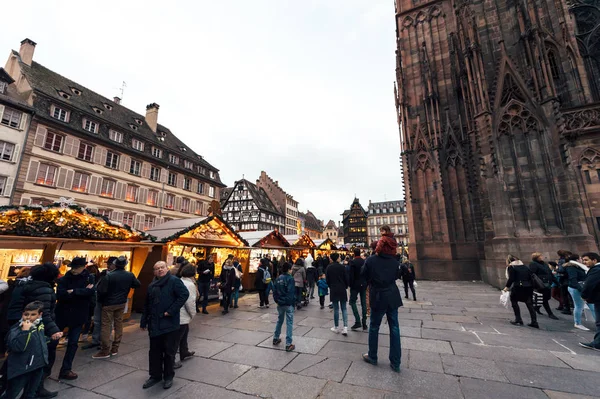 Best Christmas MArket atmosphere in Strasbourg Elsace — стоковое фото