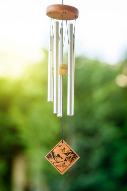 Feng shui nWITH doğa içinde belgili tanımlık geçmiş chimes