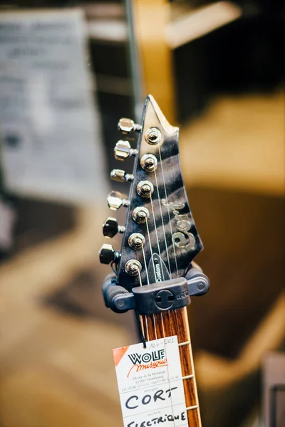 Detail des neuen Gitarrenkopfes — Stockfoto