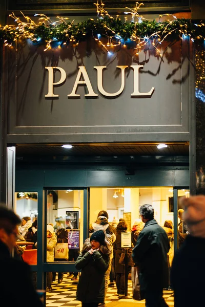 Paul Boulangerie in Frankreich — Stockfoto