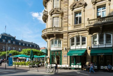 Cafe Broglie vintage Strasbourg Fransız mutfağının 