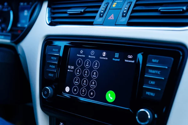 Dialpad in Apple CarPlay dashboard — Stock Photo, Image