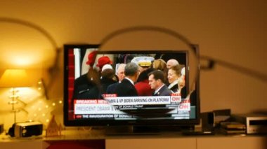 İzlerken Donald Trump'ın yemin törenine dostum