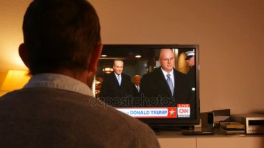 İzlerken Donald Trump'ın yemin törenine dostum
