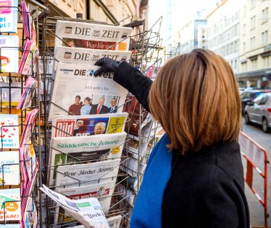 Die Welt Obama Trump gazeteden ile kadın satın 