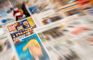 Bild ve Donald Trump açılışı büyük uluslararası Doğu tarafından ölmek