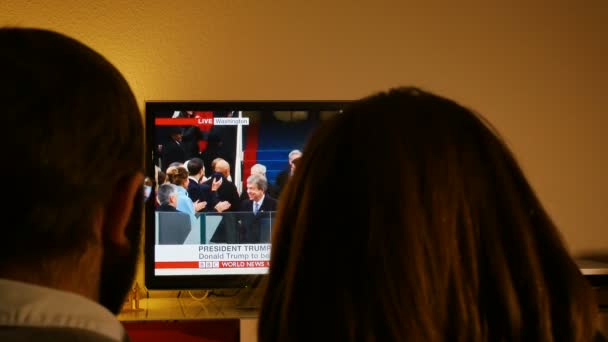 Parigi Francia Gennaio 2017 Veduta Posteriore Uomini Donne Che Guardano — Video Stock