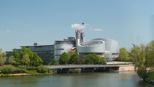 Strasbourg France Circa 2016 Strasbourg Iii Nehrindeki Avrupa Nsan Hakları — Stok video