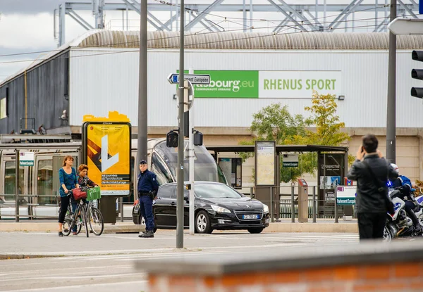 Police security surveillance zone in Strasbourg during official — Stock Photo, Image