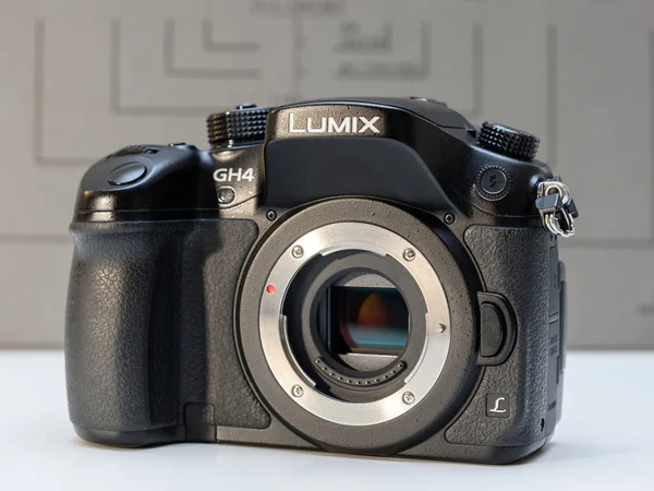 松下 Lumix Dmc-Gh4 无反光镜相机 — 图库照片