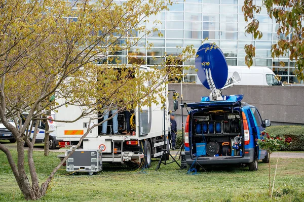 Rear view of blue Tv Television Trucks with multiple Satellite d — Stock Photo, Image