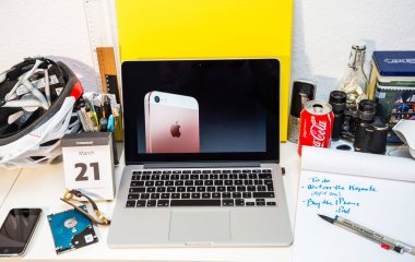 Apple'nın 'Let us döngü sen In' iphone Se ve 9,7